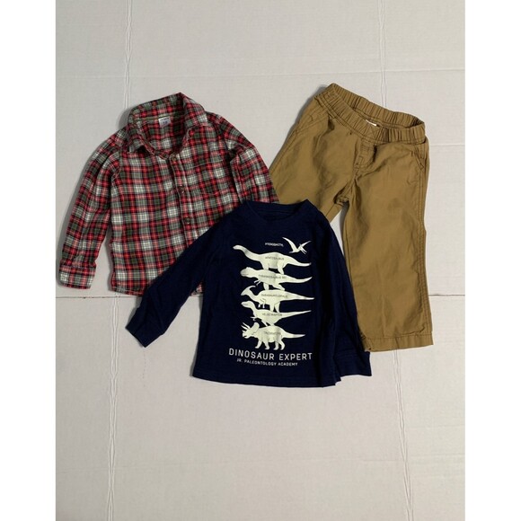 Boys Carters 3 piece lot size 18 months - Picture 2 of 11